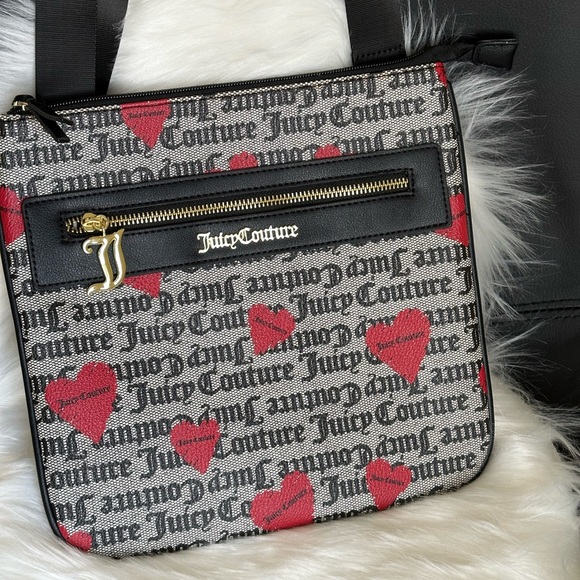 NEW Juicy Couture Crossbody Bag - Picture 1 of 9